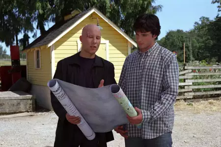 Tajemnice Smallville - galeria zdjęć - filmweb