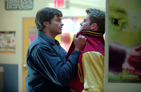 Tajemnice Smallville - galeria zdjęć - filmweb