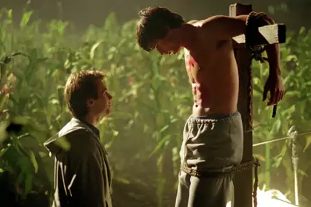 Tajemnice Smallville - galeria zdjęć - filmweb