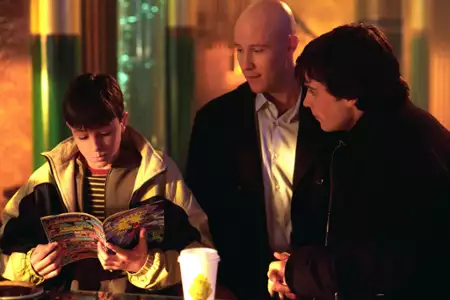 Tajemnice Smallville - galeria zdjęć - filmweb