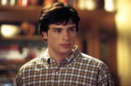 Tajemnice Smallville - galeria zdjęć - filmweb