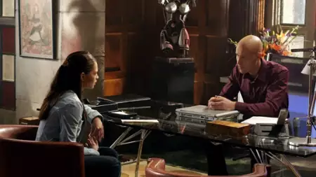 Tajemnice Smallville - galeria zdjęć - filmweb