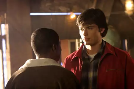 Tajemnice Smallville - galeria zdjęć - filmweb