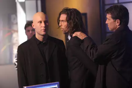 Tajemnice Smallville - galeria zdjęć - filmweb