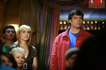 Tajemnice Smallville - galeria zdjęć - filmweb