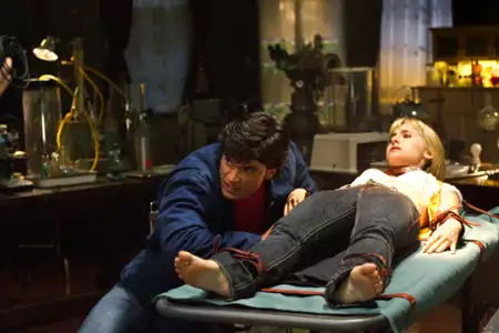 Tajemnice Smallville - galeria zdjęć - filmweb