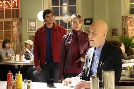 Tajemnice Smallville - galeria zdjęć - filmweb
