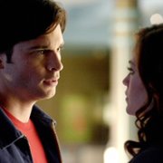 Tajemnice Smallville - galeria zdjęć - filmweb