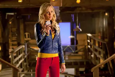 Tajemnice Smallville - galeria zdjęć - filmweb