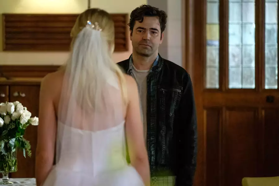 Loudermilk - galeria zdjęć - filmweb