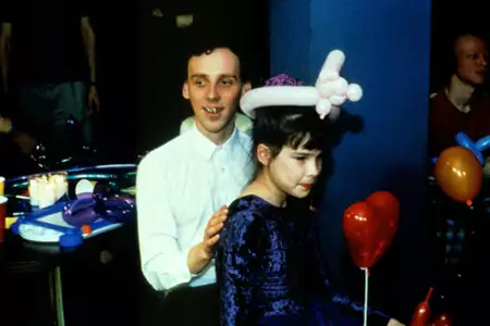 Julien Donkey-Boy - galeria zdjęć - filmweb