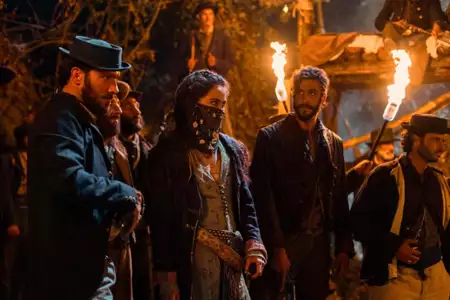 Wyjęci spod prawa: Złoto południa - galeria zdjęć - filmweb