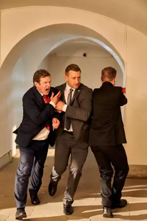Anonimowi mordercy - galeria zdjęć - filmweb