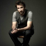 Falling Skies - galeria zdjęć - filmweb