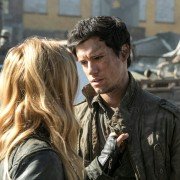 Falling Skies - galeria zdjęć - filmweb