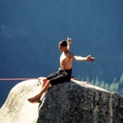 Między mrokiem a geniuszem - galeria zdjęć - filmweb