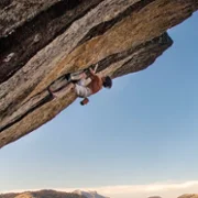 Między mrokiem a geniuszem - galeria zdjęć - filmweb