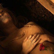Vares: Kwietniowe dziewczęta - galeria zdjęć - filmweb