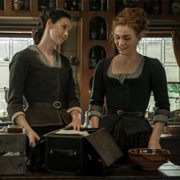 Outlander - galeria zdjęć - filmweb