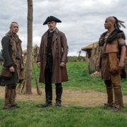 Outlander - galeria zdjęć - filmweb