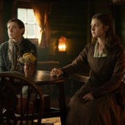 Outlander - galeria zdjęć - filmweb