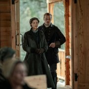 Outlander - galeria zdjęć - filmweb