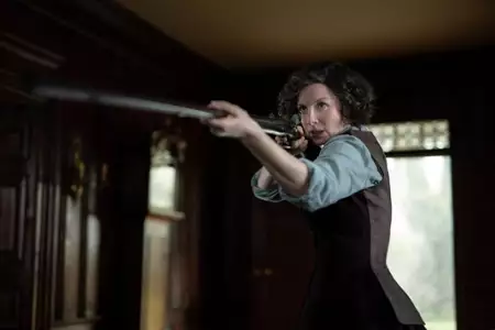 Outlander - galeria zdjęć - filmweb