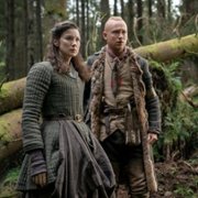 Outlander - galeria zdjęć - filmweb