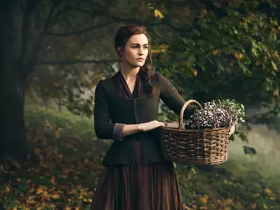Outlander - galeria zdjęć - filmweb