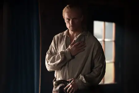 Outlander - galeria zdjęć - filmweb