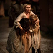 Outlander - galeria zdjęć - filmweb