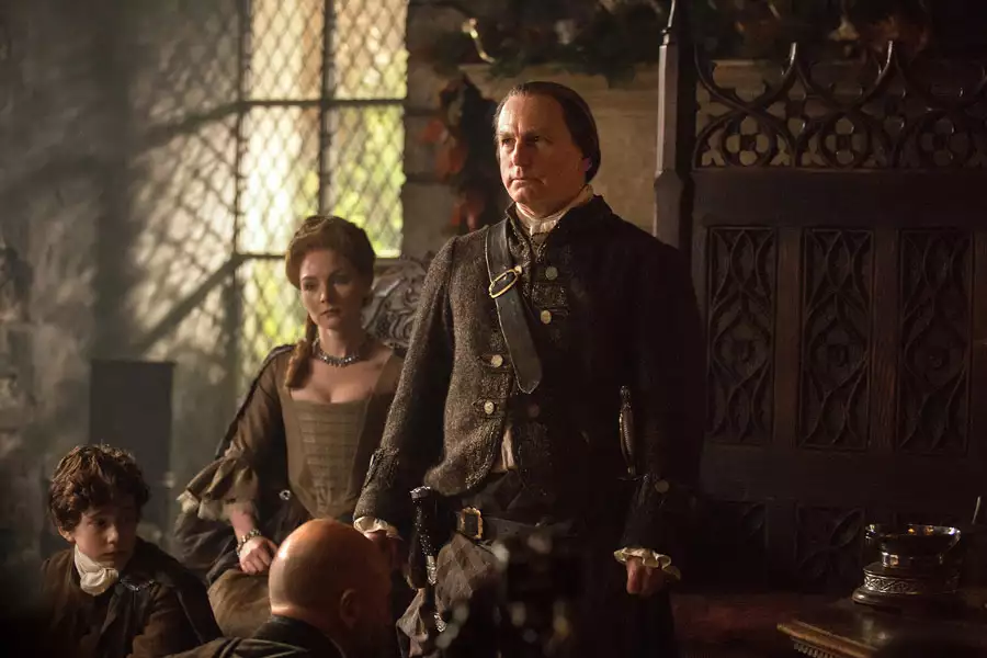 Outlander - galeria zdjęć - filmweb