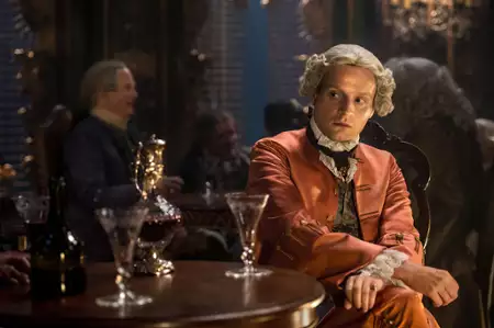 Outlander - galeria zdjęć - filmweb