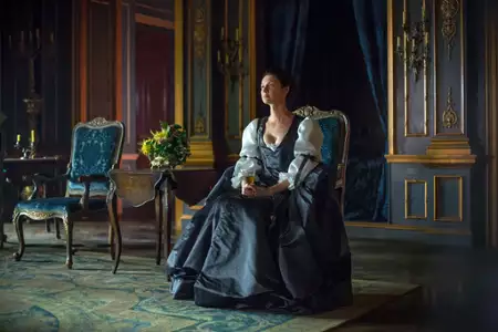 Outlander - galeria zdjęć - filmweb