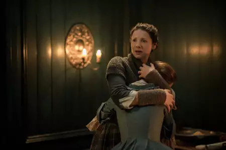 Outlander - galeria zdjęć - filmweb