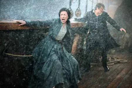Outlander - galeria zdjęć - filmweb