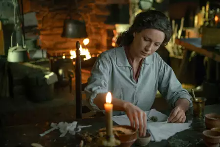 Outlander - galeria zdjęć - filmweb