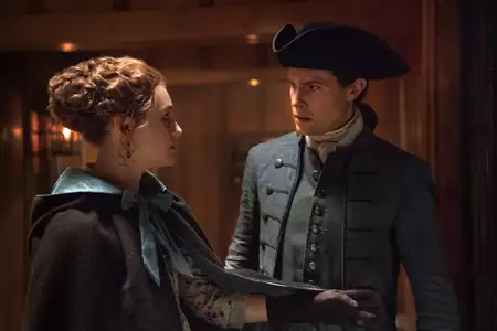Outlander - galeria zdjęć - filmweb