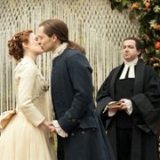 Outlander - galeria zdjęć - filmweb