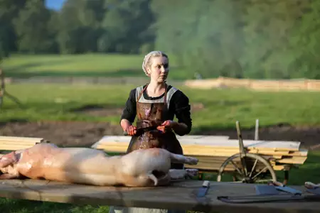 Outlander - galeria zdjęć - filmweb