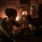 Outlander - galeria zdjęć - filmweb