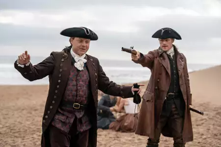 Outlander - galeria zdjęć - filmweb