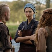 Outlander - galeria zdjęć - filmweb