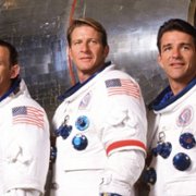 From the Earth to the Moon - galeria zdjęć - filmweb