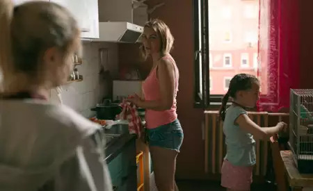 Sześć tygodni - galeria zdjęć - filmweb