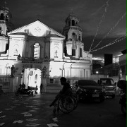 Ang babaeng humayo - galeria zdjęć - filmweb