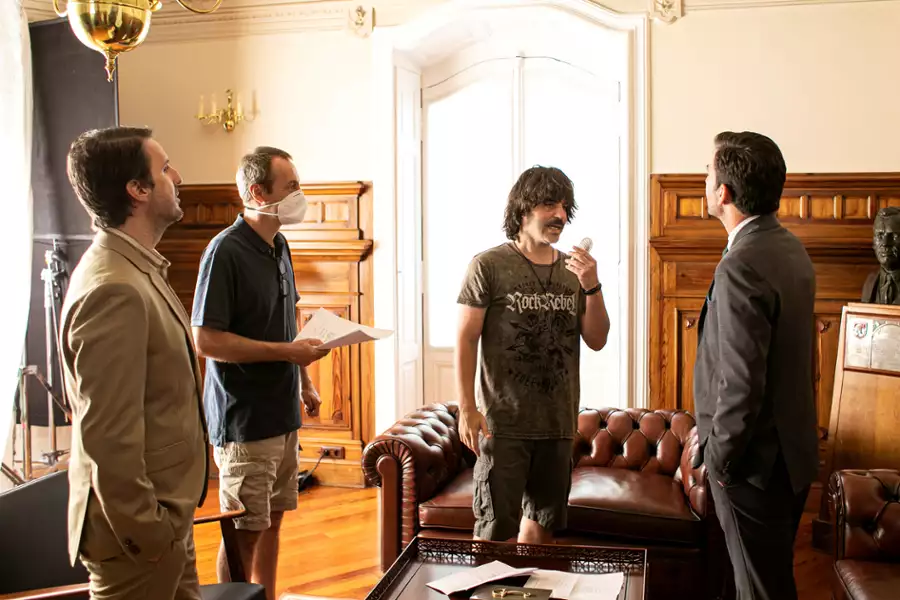 Wykolejeńcy - galeria zdjęć - filmweb