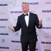 Reagan - galeria zdjęć - filmweb