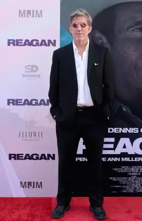 Reagan - galeria zdjęć - filmweb