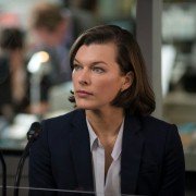 Survivor - galeria zdjęć - filmweb